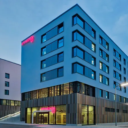 Moxy Munich Ostbahnhof-3