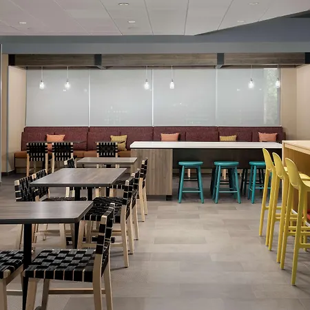 Tru By Hilton Miami West Brickell-3