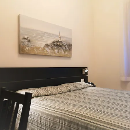 Hotel Rossi-2