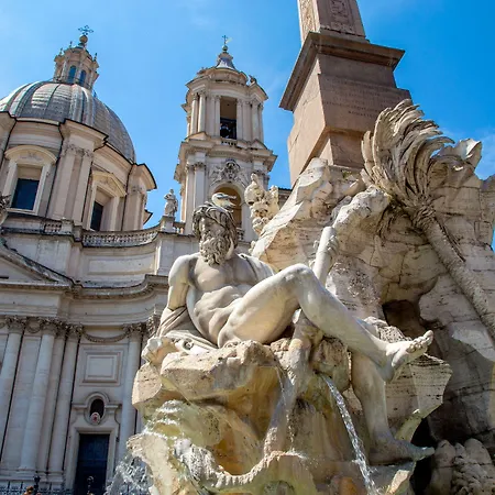 I Fiumi Di Navona-2