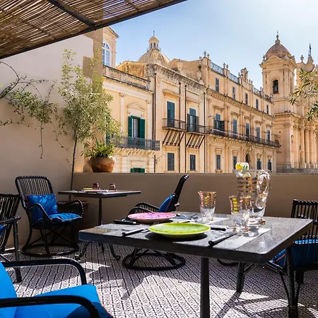 Q92 Noto Hotel-3