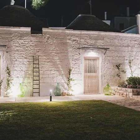 Trulli in corte-2