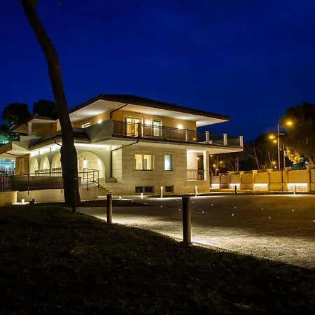 Aurum Suites-2