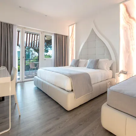 Diamond Suite-2