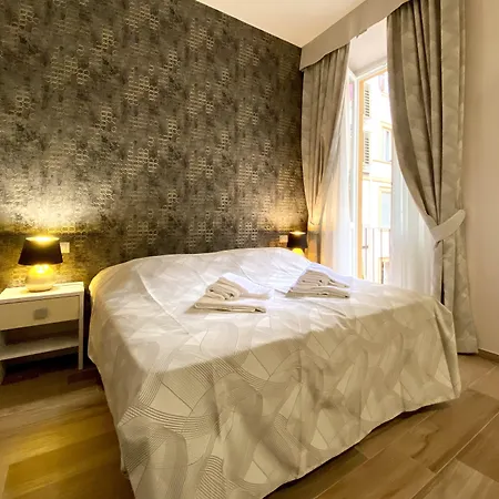 Hotelier 51-3