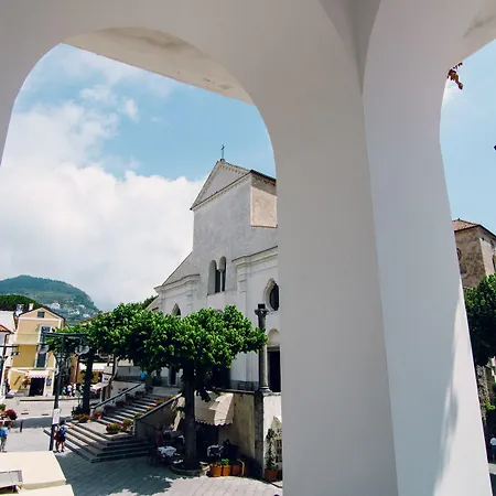 Ravello In-2
