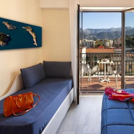 Parco Tasso Guest House-3