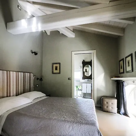 Corte Merighi Charming Rooms-2