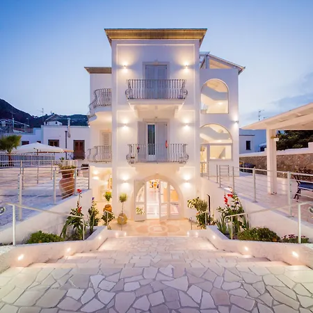 Odysseus Hotel-2