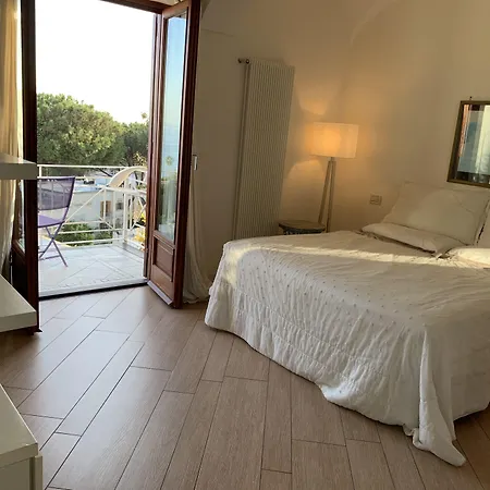 Agapanto Luxury Accommodation-2