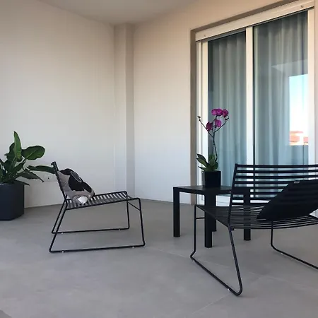 Golden Suites 50-2