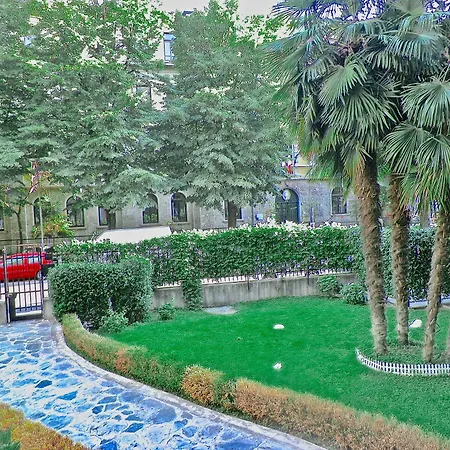 Aiello Suites Executive-2