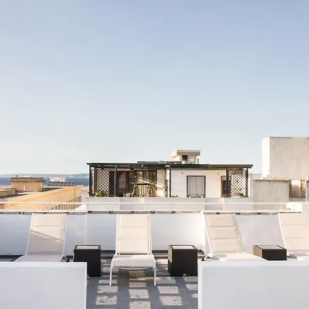 Faro Bianco Gallipoli - Suites&Apartments-2