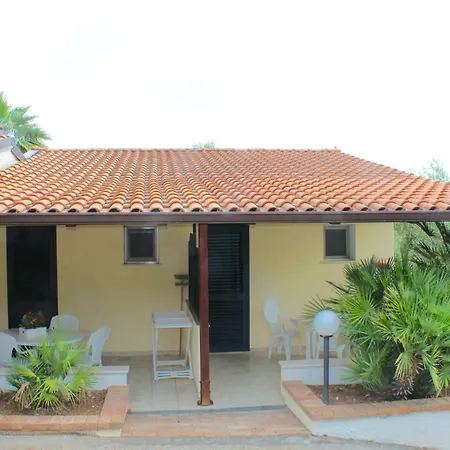 Villaggio Turistico Defensola-2