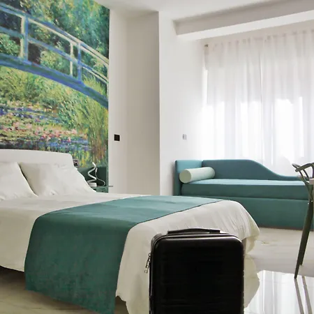 Be Coloured - Boutique Art Rooms In Naples-2