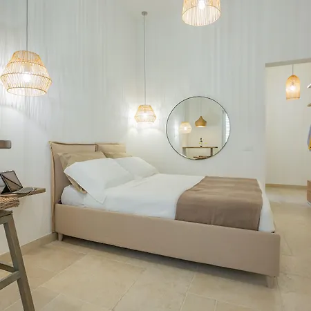 Filia Solis - Old Town Suites & Spa-3