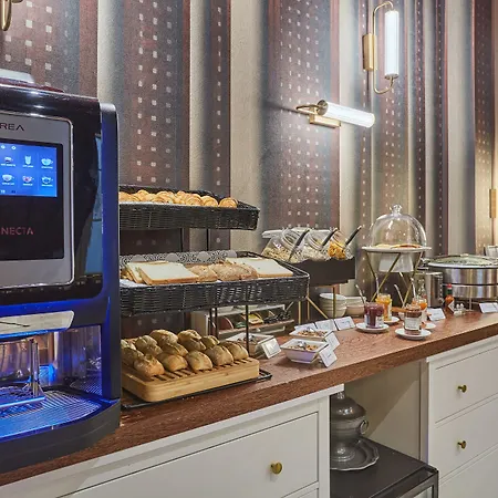 Hotel Lux Picpus-2