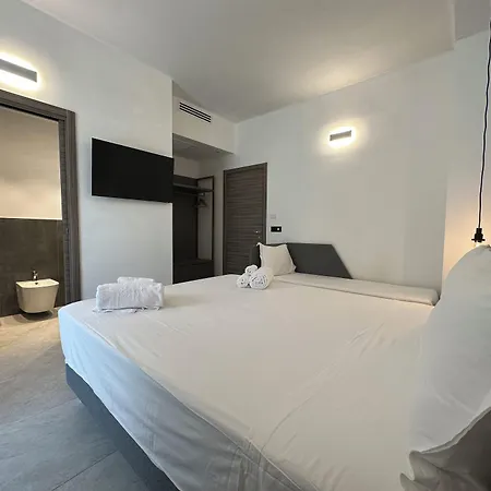 Dolmen Guest House-2