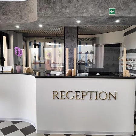 Hotel Baia del Cigno-3