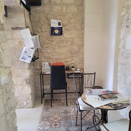 Casa Alecci 1820-2