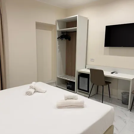 Hotel Margot-3