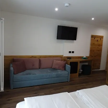Active Alm Hotel-3