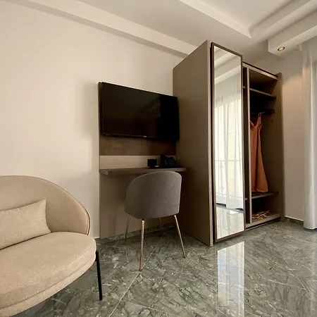 Salemare Rooms & Suites-2