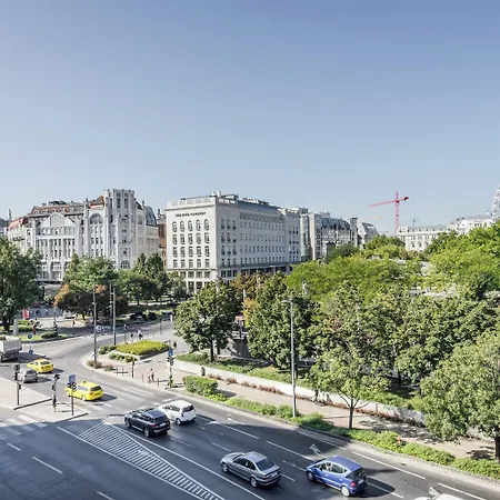 Budapest Eye- Boutique Suites, By Bqa-3