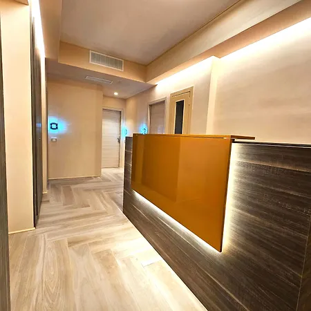 Astoria Supreme - Modern Boutique Suites-3