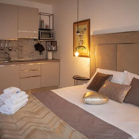 Boutique Hotel Ferrara-3