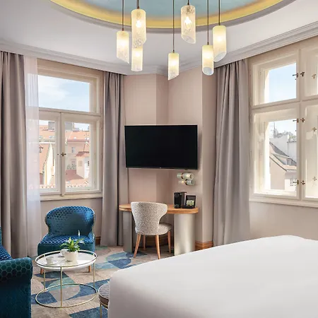 Allure Hotel & Residence Prague-2