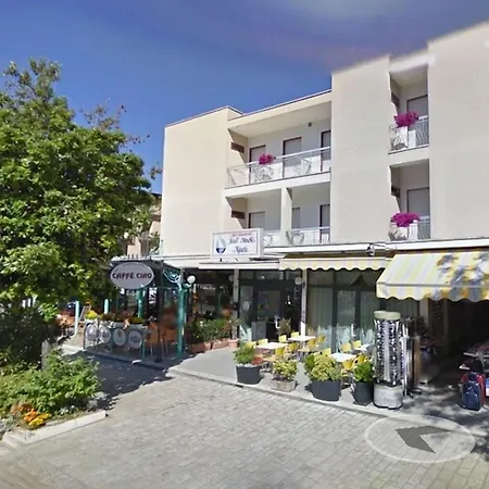 Hotel Nautic-3