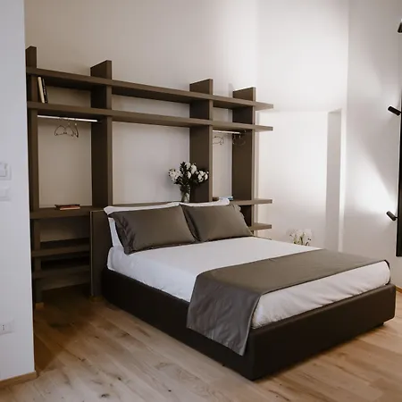 Palazzo Garibaldi - Boutique Suites-3
