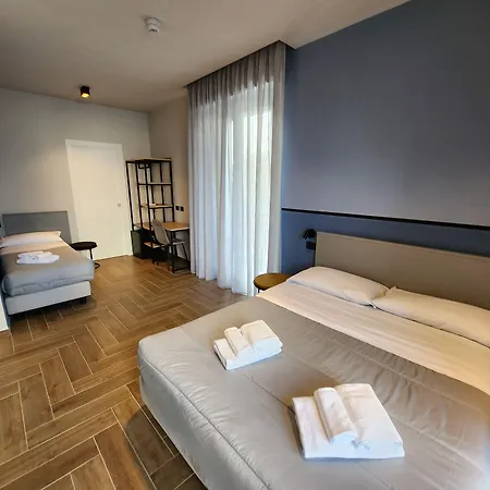 Global Hotel-3