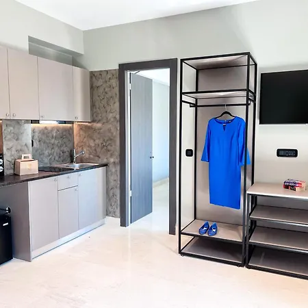 Royalty Suites Psyrri-3