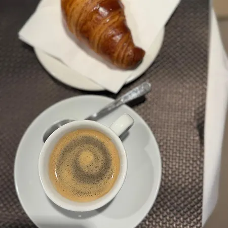 Hotel Central Saint Germain-2