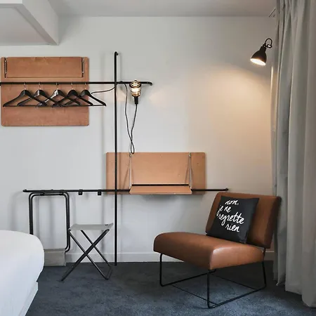 Moxy Paris Bastille-3