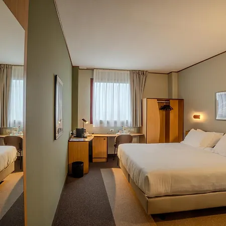 Tulip Inn Turin South-3