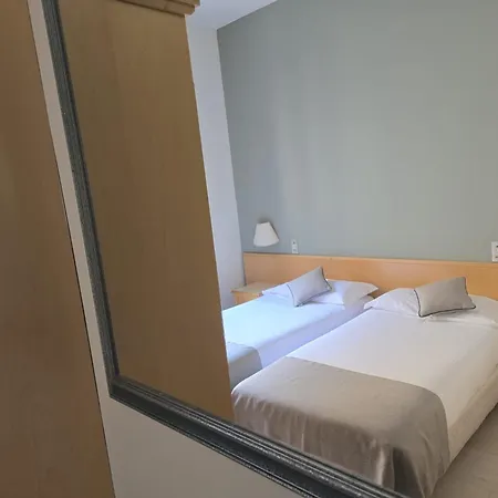 Mokinba Hotels Sant'Ambroeus-3