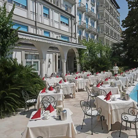 Hotel Savoy Palace-2