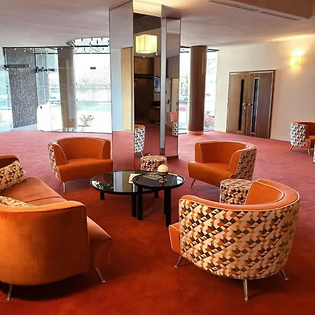 Starhotels Cristallo Palace-2