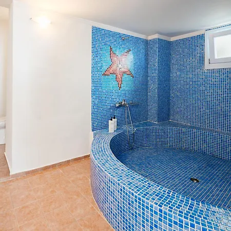 Kastro Suites-2