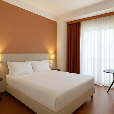 Hotel Delfino Taranto-3
