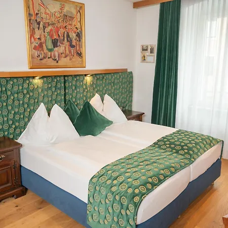 Boutique Hotel Goldenes Lamm Villach-2