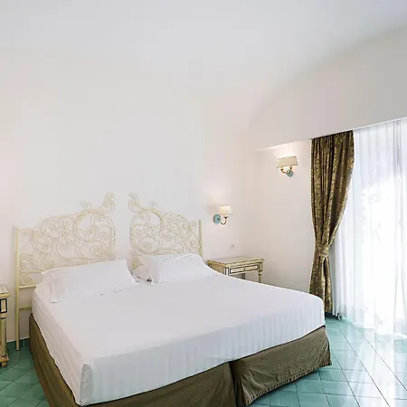 Grand Hotel Il Moresco-3