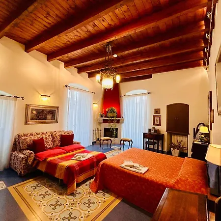 Vinslounge Suite-3
