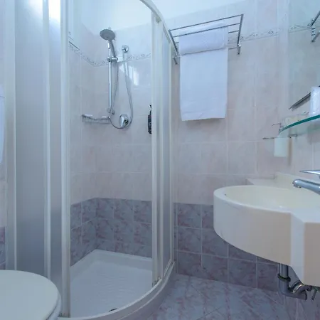 Hotel Sandra-2