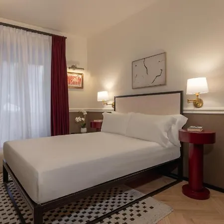 Piazza di Spagna Prestige-3
