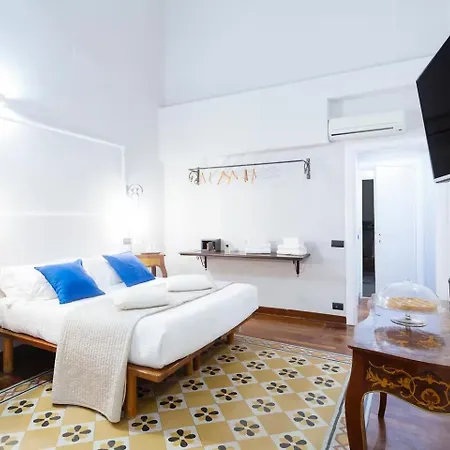 Palazzo Del Duca Piazza Navona Guest House-2