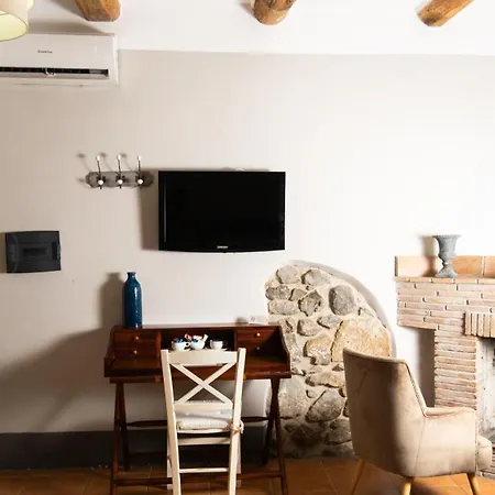 Hotel Borgo Vistalago-2